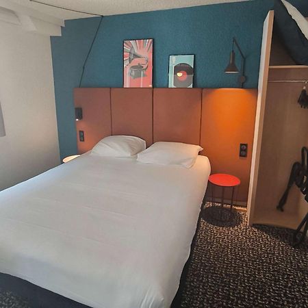 Ibis Paris Brancion Parc Des Expositions 15Eme Hotel Exterior photo