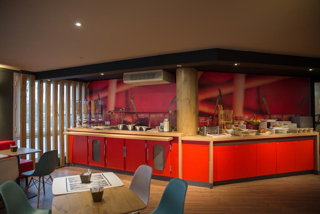 Ibis Paris Brancion Parc Des Expositions 15Eme Hotel Exterior photo