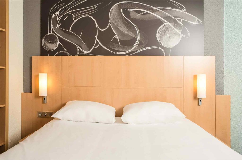 Ibis Paris Brancion Parc Des Expositions 15Eme Hotel Exterior photo