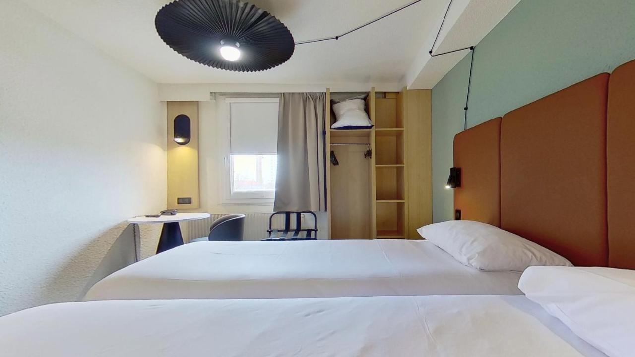 Ibis Paris Brancion Parc Des Expositions 15Eme Hotel Exterior photo