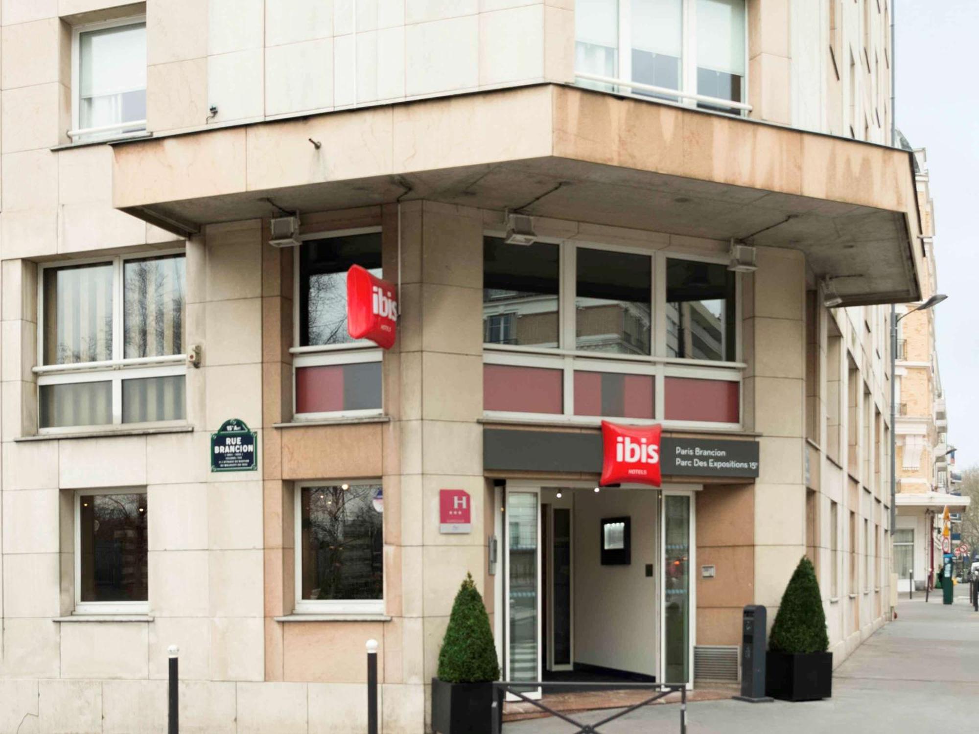 Ibis Paris Brancion Parc Des Expositions 15Eme Hotel Exterior photo